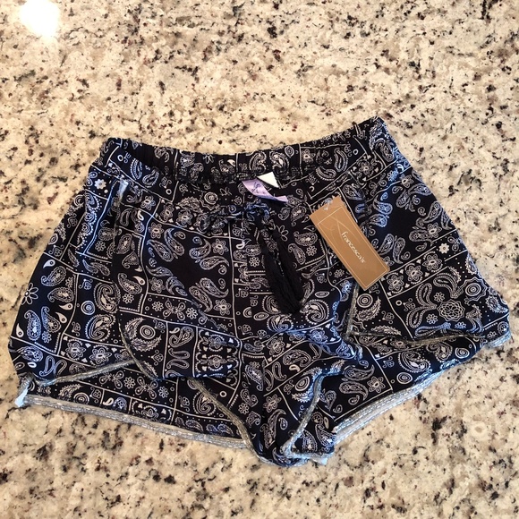 Francesca's Collections Pants - Navy Paisley Print Cotton Shorts Sequins NEW